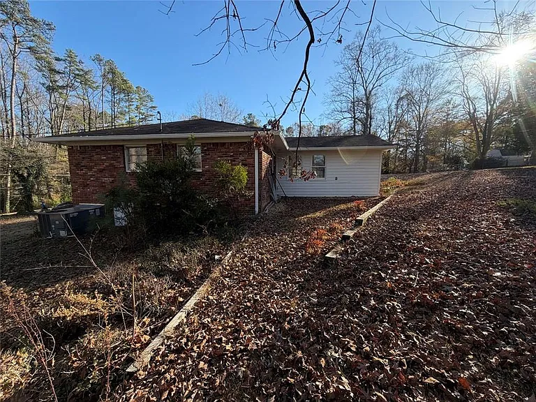 1648 Hammond Woods Cir SW — Photo 29