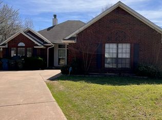 1816 Gebron Dr, Edmond, OK 73003