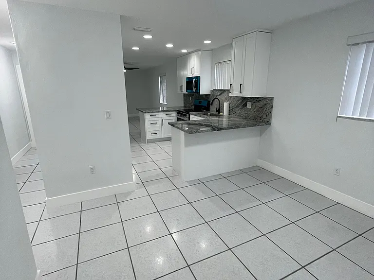 20450 SW 92nd Pl #20452 — Photo 17