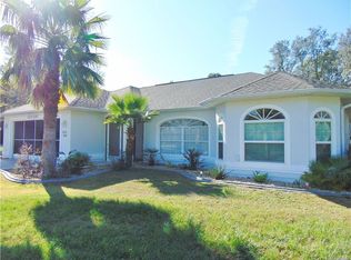 8944 N Travis Dr, Citrus Springs, FL 34434