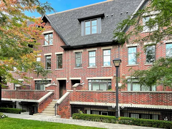 140 Broadview Ave #59, Toronto, ON M4M 0A8