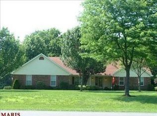 1 Jonathan Ct, Defiance, MO 63341