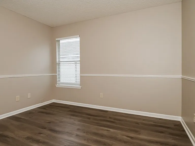 245 N Lake Cunningham Ave — Photo 14