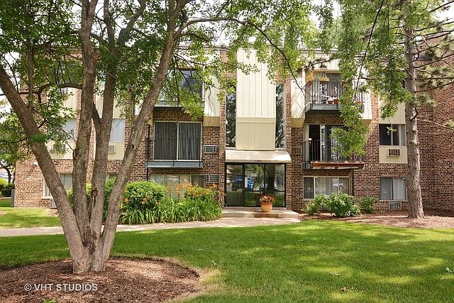 1st image of 1481 N Winslowe Dr Unit 204