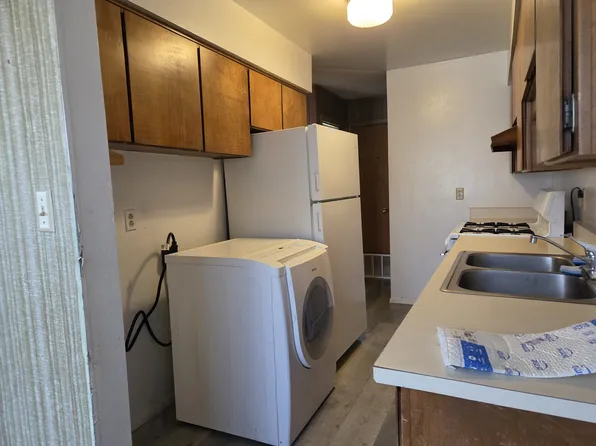1008 E Logan Ave APT 3, Gallup, NM 87301