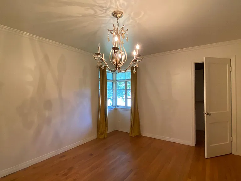 3900 NW 22nd St — Photo 13