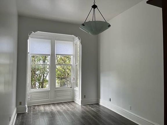 5th image of 491 Sanchez St #A