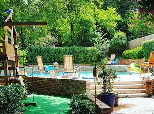 1011 Crowley Rd, Arlington, TX 76012