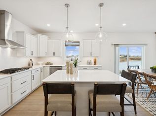 5448 Tallowtree Ln, Woodbury, MN 55129