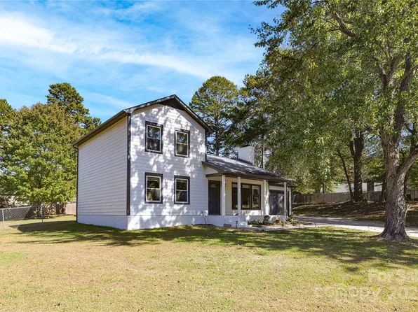 2400 Caswell Ct, Gastonia, NC 28054