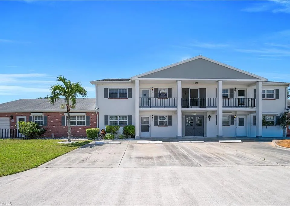 8741 Lueck Ln #5
