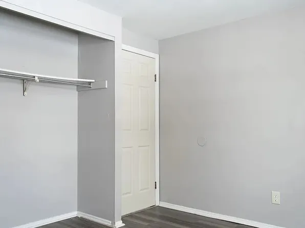 7949 Thistlewood Ct, Dayton, OH 45424