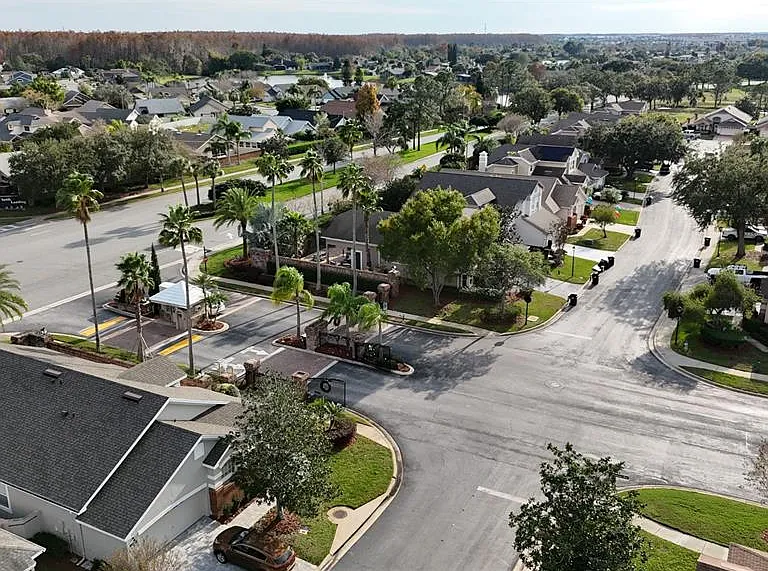 14321 Mandolin Dr — Photo 43