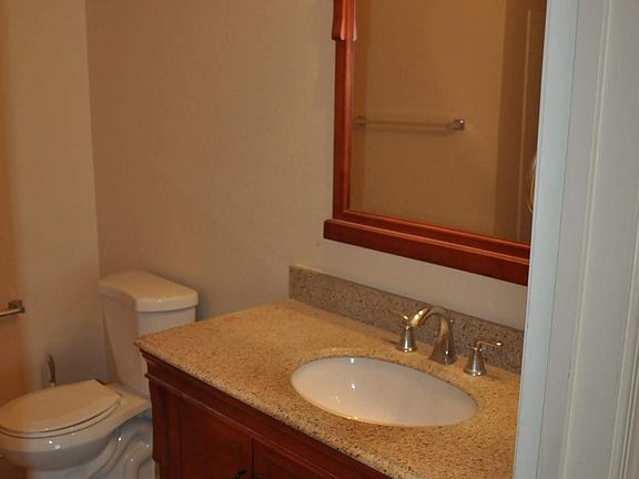 5th image of 8829 W Greenbrian Dr