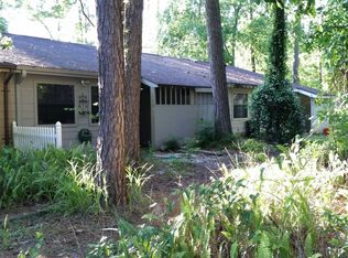 7020 SW 46th Ave, Gainesville, FL 32608