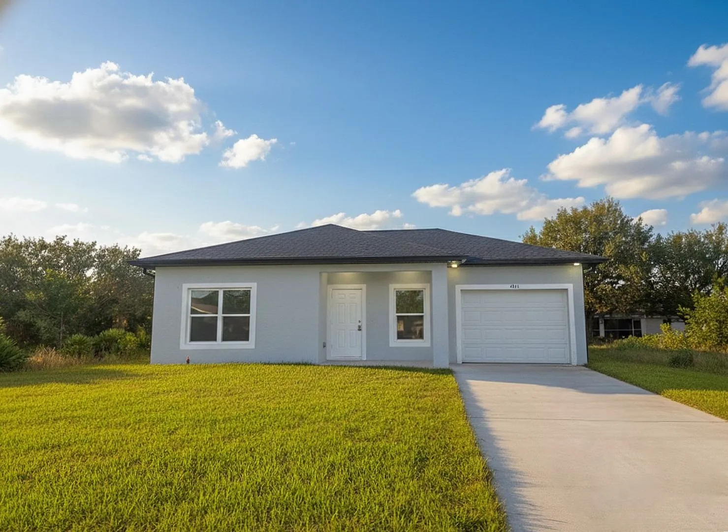 2/2/1-Great Location- SW Lehigh Acres — Photo 2