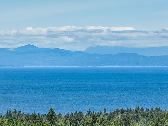 2nd image of 4985 Broad Ridge Pl