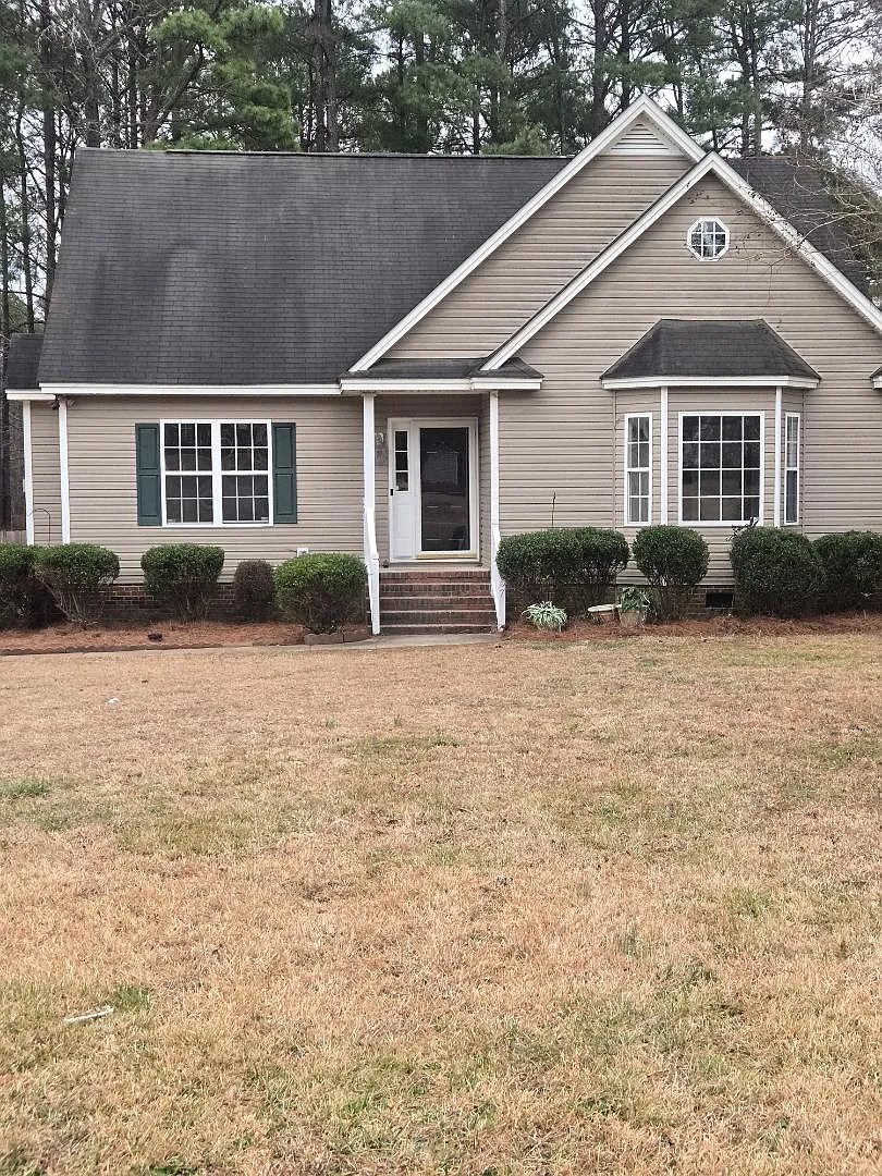 767 Pondview Ct — Photo 1