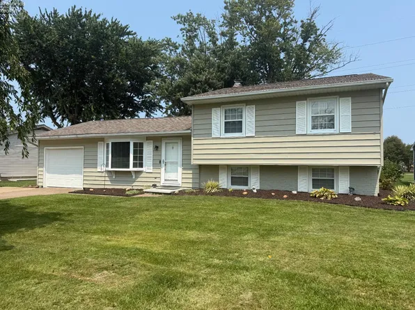 4006 Donair Dr, Sandusky, OH 44870