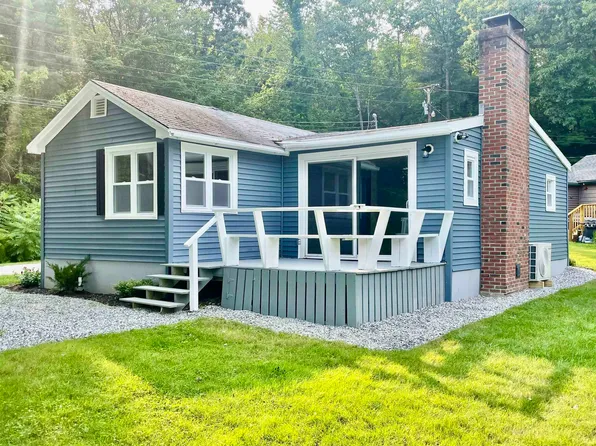 33 East Bluff Village, Meredith, NH 03253