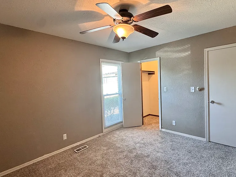 1825 Denim Ln — Photo 11