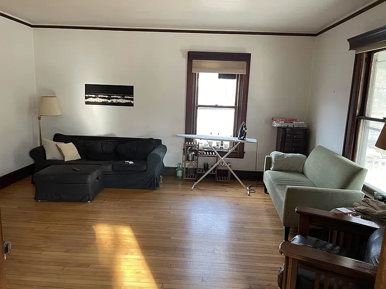 1008 W Huron St — Photo 4