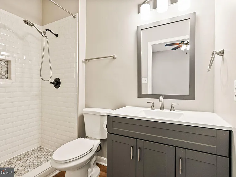 10032 Moxleys Ford Ln — Photo 21