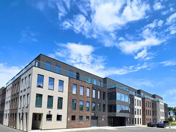 325 University Ave W #113, Cobourg, ON K9A 3S9