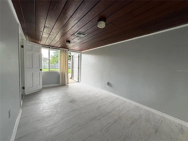 710 Winthrop Pl — Photo 28