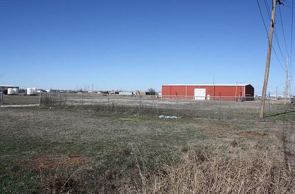 2nd image of 2105 Industrial Dr