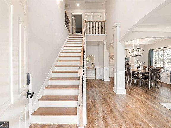 4th image of 1511 New Hope Rd