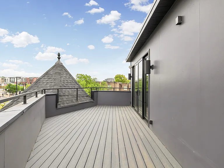 1451 Maryland Ave NE #Penthouse PENTHOUSE — Photo 25