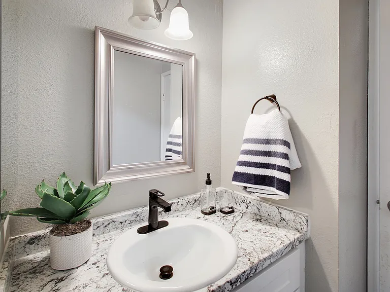 Sunrise on Bethany - Model Unit Bathroom
