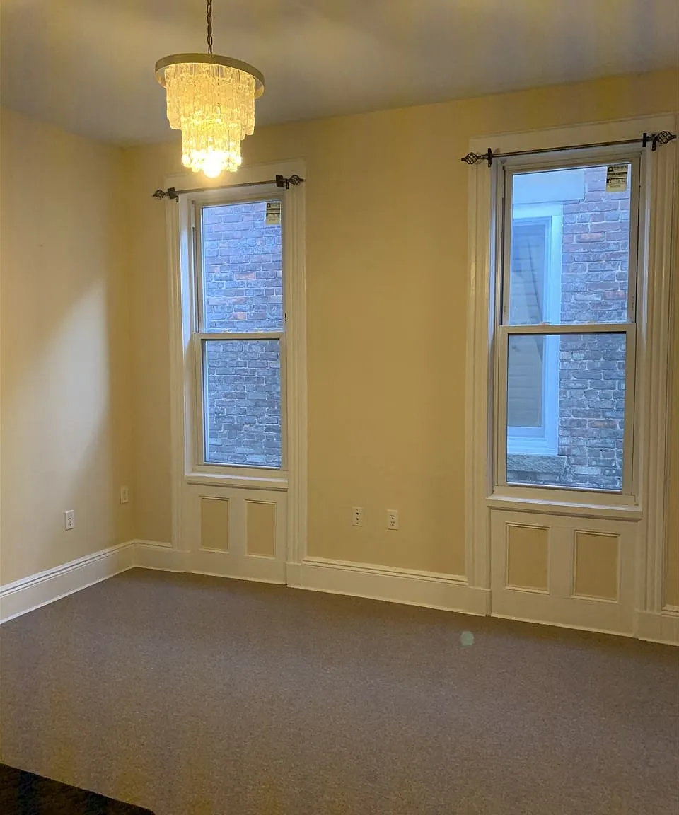 2 bed, 1200 sqft, $2,595 — Photo 3