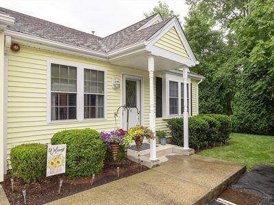 65 Bliss Ave APT 4, Attleboro, MA, 02703