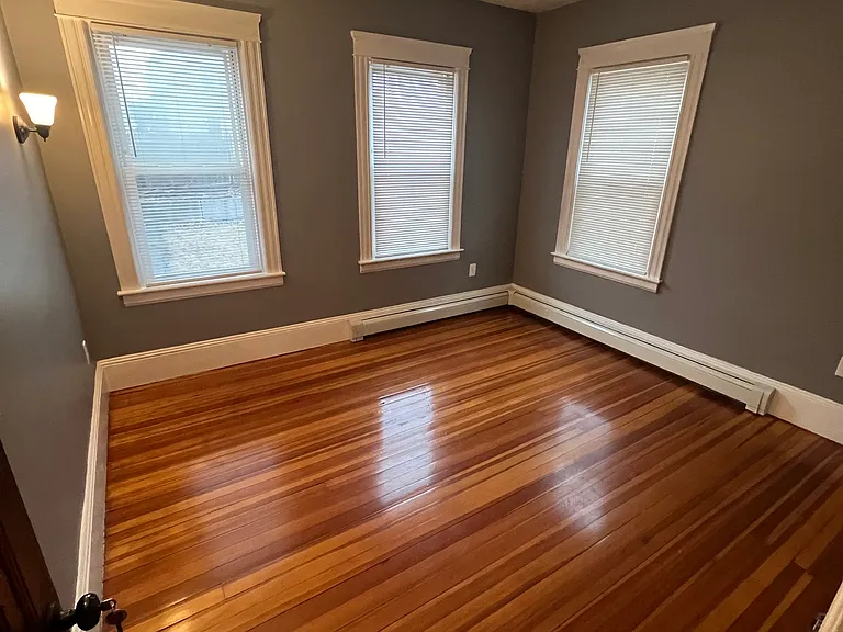24 Radcliffe Ave #1 — Photo 10
