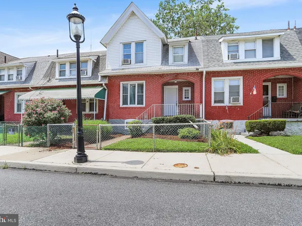 39 Spruce St, Marcus Hook, PA 19061