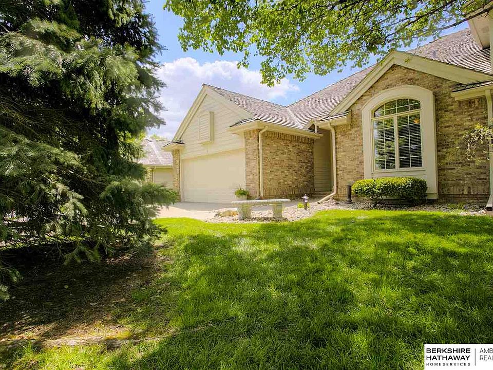 1st image of 21730 Stanford Cir