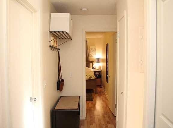 3rd image of 626 S 2nd Ave NE #202