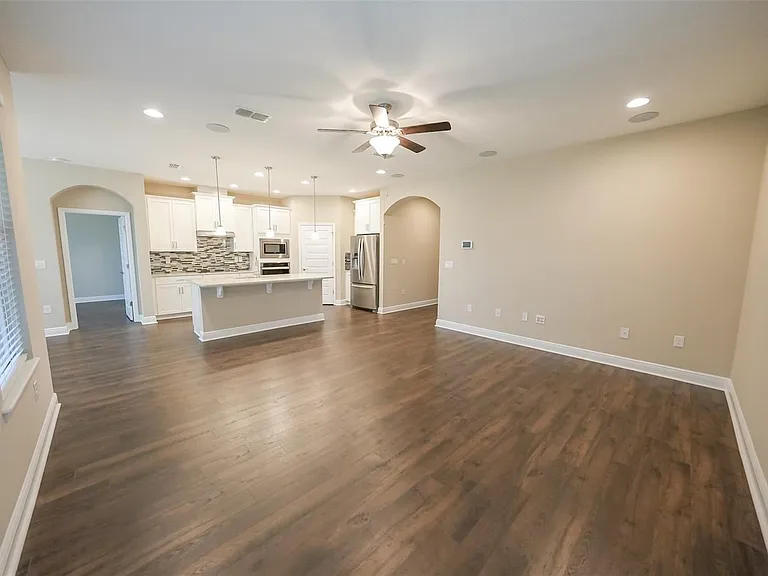 16284 Admirals Cove Ln — Photo 8