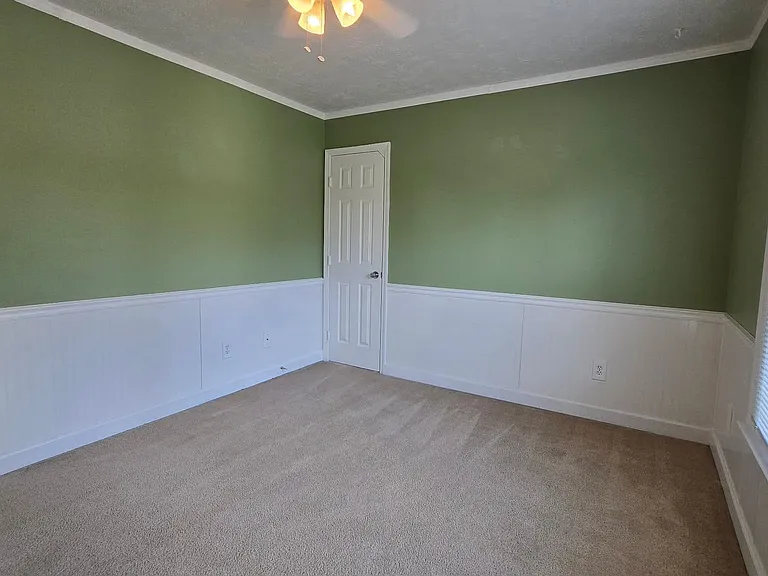 4488 Penhurst Ct — Photo 36
