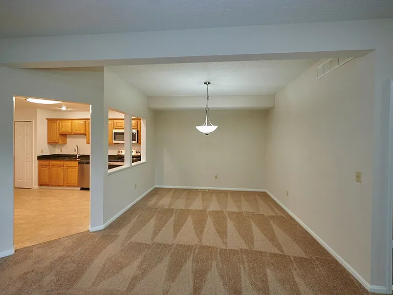 Grand Bay Apartments and Townhomes — Photo 60