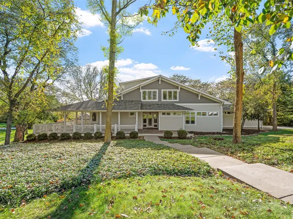 36599 River Oaks Cir, Cumming, IA 50061