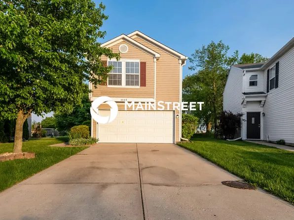 4549 Connaught East Dr, Plainfield, IN 46168