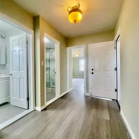 8012 165th St #3 — Photo 3