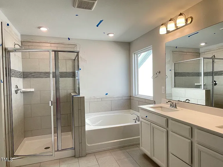 700 Sage Oak Ln — Photo 32