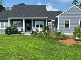1832 Smith St, Dighton, MA 02715