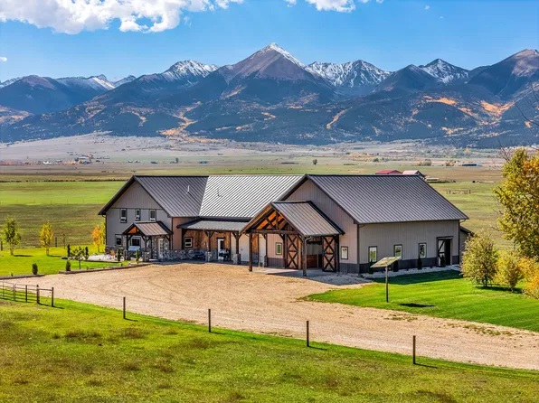 1466 County Road 160, Westcliffe, CO 81252