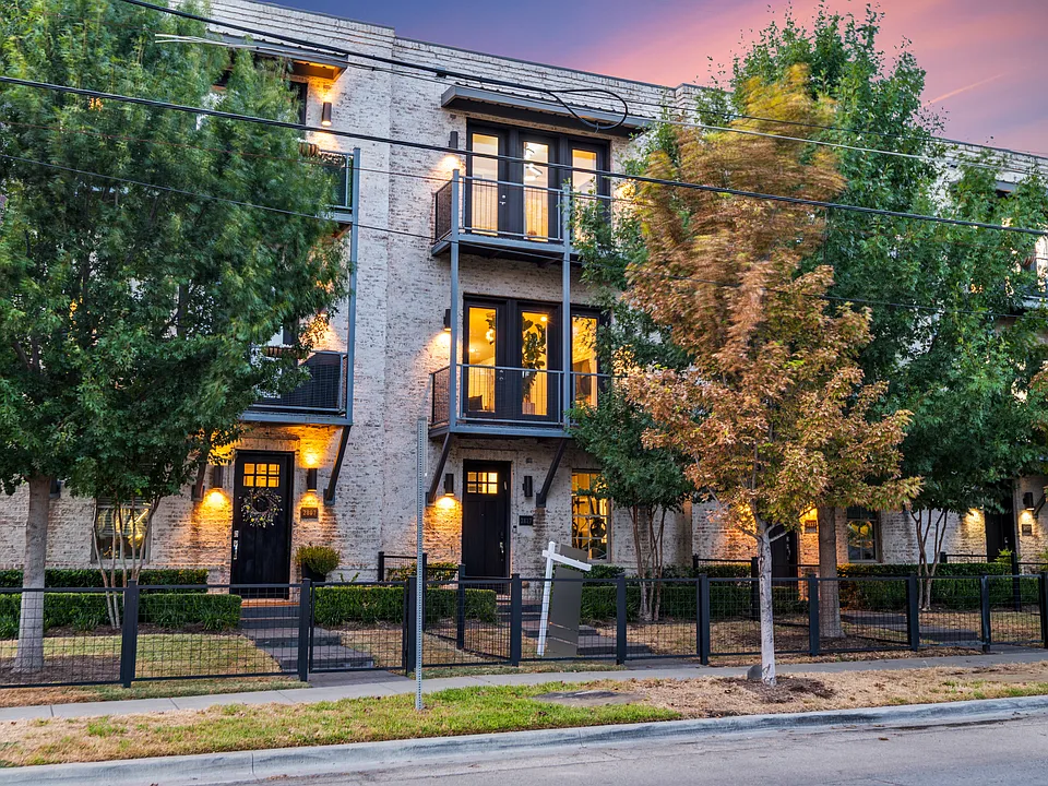 2817 Shelby Ave