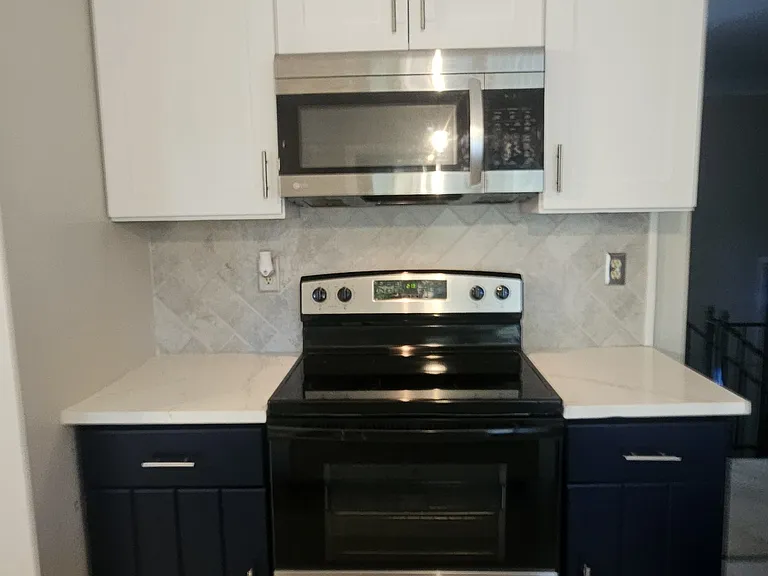 22 Heather Dr — Photo 2